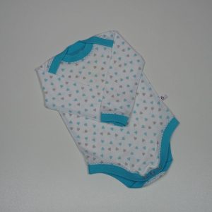 Größe 68, Body mit Herzmotiven