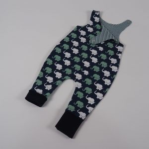 Größe 68, Wendestrampler mit Elefantenmotiv