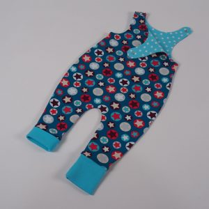 Größe 74, Wendestrampler mit Sternenmotiv