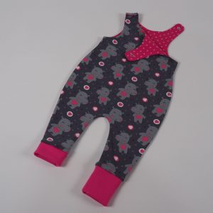 Größe 74, Wendestrampler mit Nilpferdmotiv